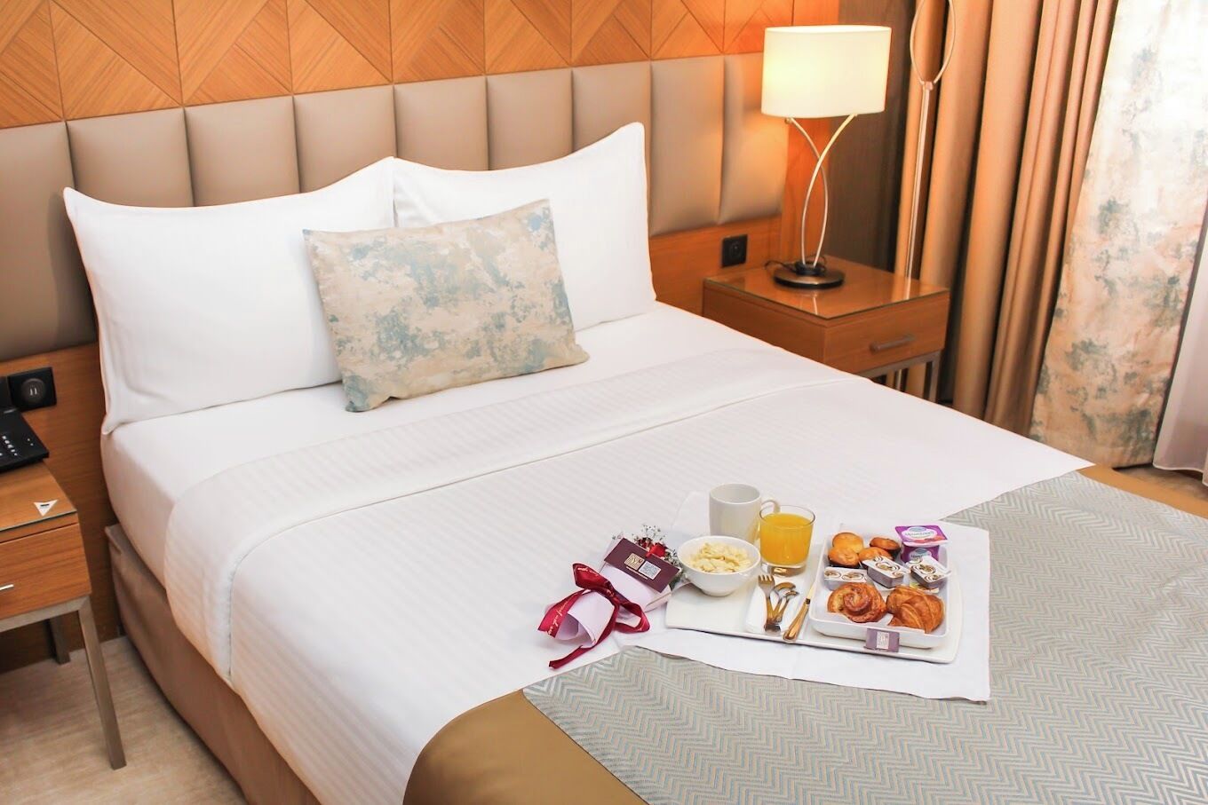 Single Room | Bathroom | Hair dryer, slippers