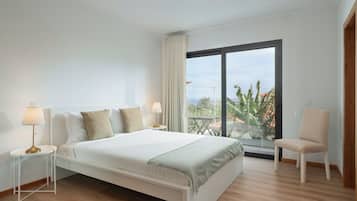 4 chambres, fer et planche Ă repasser, Wi-Fi, draps fournis