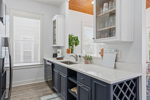 49endlesssummerway_20 - SEA-REST!! Relaxed 4br 4ba home, POOL and close to the BEACH! (Alys Beach)