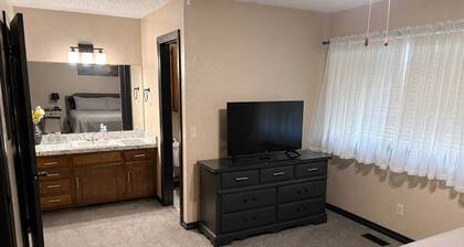 Family-sized home in quiet neighborhood in Weatherford, OK