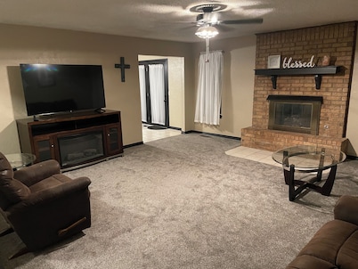 Family-sized home in quiet neighborhood in Weatherford, OK