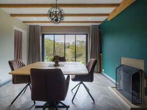 الإطلالة من المنشأة