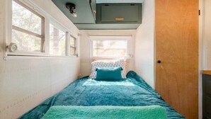 1 chambre, bureau, Wi-Fi gratuit, draps fournis