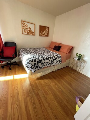 1 soverom, wi-fi og sengetøy