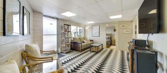 Lakeview Suite (Gorgeous view of Mount Kineo)