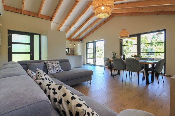 TV - Villa Regina (Istria - Sisan) (Sisan)