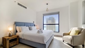 Apartment | 4 bedrooms, WiFi (free), bed sheets - Large 4 Bedroom Sea View Jbr (Dubai)