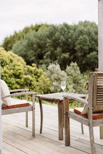 Wainui Stream Cottage