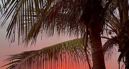 Pacific Ocean-Front Villa de Azul. stunning Sunrises & Sunsets, 3bd 2 full baths