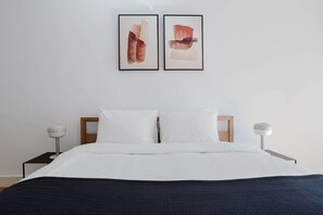 3 sovrum, strykjÀrn/strykbrÀda, wi-fi och sÀngklÀder