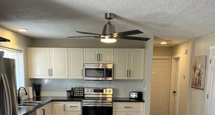 Upper level home in Grande Prairie