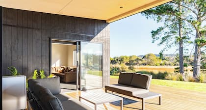 Large Waterfront Mangawhai Holiday Home Enjoy the Beaches