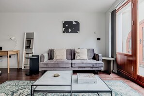 Televisión y estéreo 