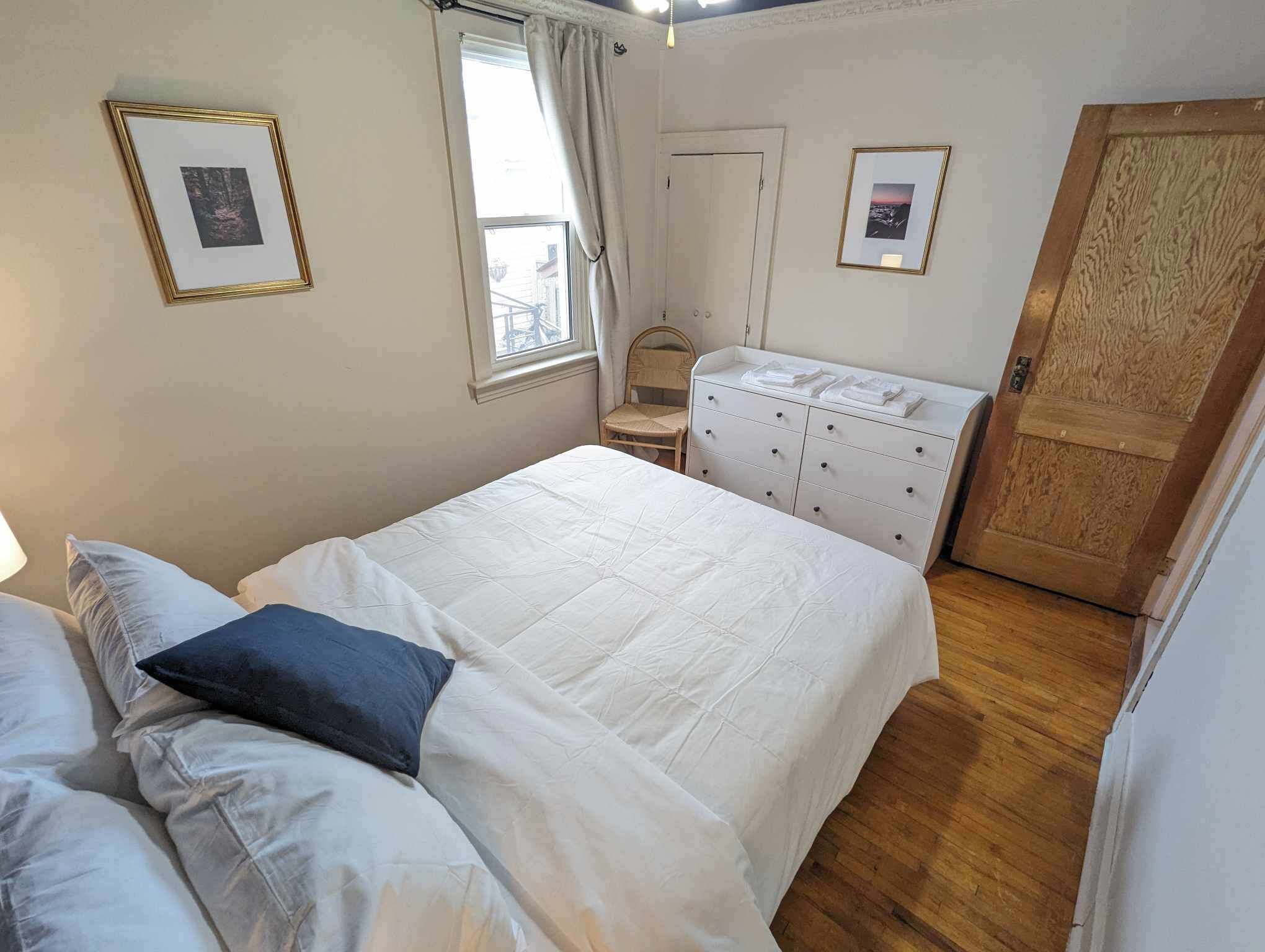 2 Schlafzimmer, Bügeleisen/Bügelbrett, kostenloses WLAN, Bettwäsche