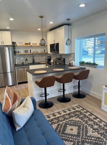 Private Cozy Guesthouse