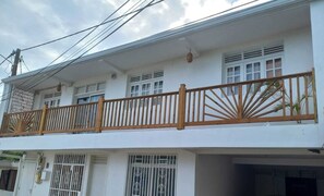 Exterior detail - Les Cocons de Sainte-rose, Location de Vacances (Sainte-Rose)