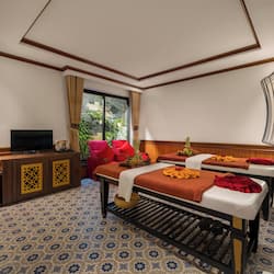 Body treatments, aromatherapy, hot stone massages, Thai massages