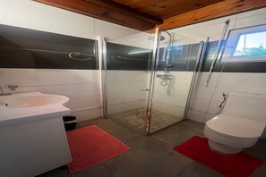 Towels, toilet paper