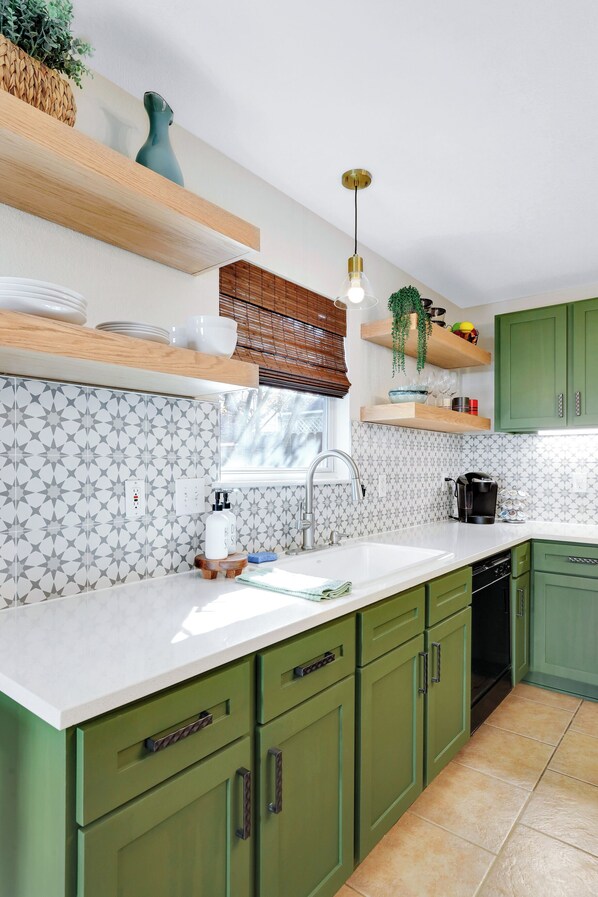 Microwave, oven, stovetop, dishwasher