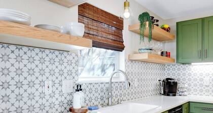 Casa Rosario- a stylish home located 20/30 mins from all the SA attractions!