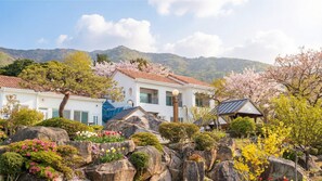 Exterior - Namhae Familyae Pension (Namhae)