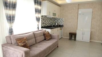 2 habitaciones, decoración personalizada y muebles diferentes