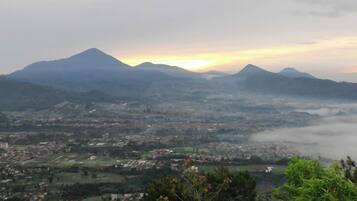 Vue depuis lâhĂ©bergement