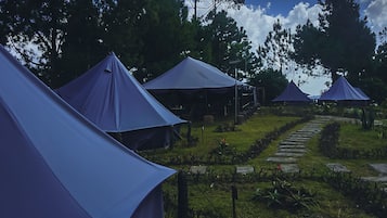 Tente Luxe, vue vallée | Terrasse/Patio