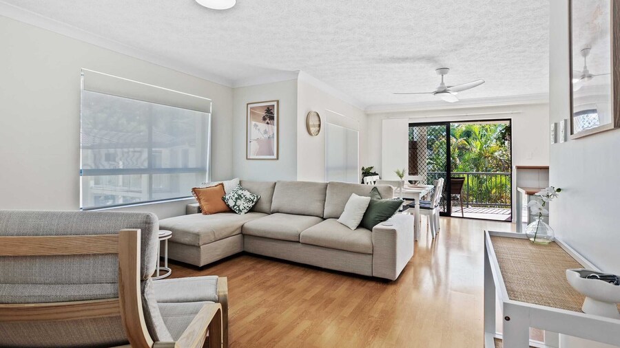 Villa Grande by Burleigh Letting Co