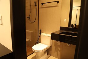 Exclusive Studio | Bathroom