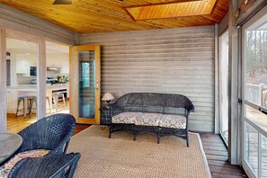 Outdoor dining - Lakefront home with private outdoor sauna, dock, firepit, wood fireplace & patio (Hazelhurst)