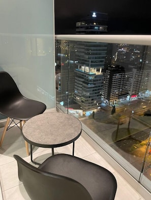 Exclusive Suite | Balcony - One Apartment (Quito)
