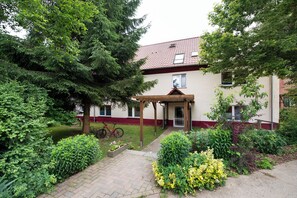 Exterior - Holiday Apartment Zander with Wi-Fi (Feldberger Seenlandschaft)