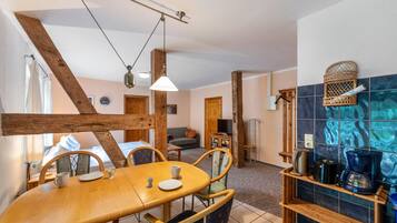 1 室のベッドルーム、WiFi (無料)、ベッドシーツ