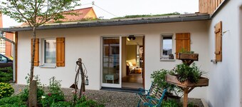 Holiday Home 'Ländlicher Öko-flair Im Strohhaus' with Private Terrace and Wi-Fi