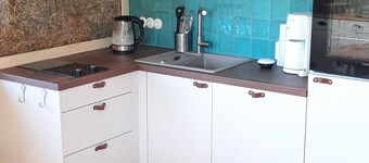 Holiday Home 'Ländlicher Öko-flair Im Strohhaus' with Private Terrace and Wi-Fi