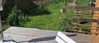 Holiday Home 'Ländlicher Öko-flair Im Strohhaus' with Private Terrace and Wi-Fi