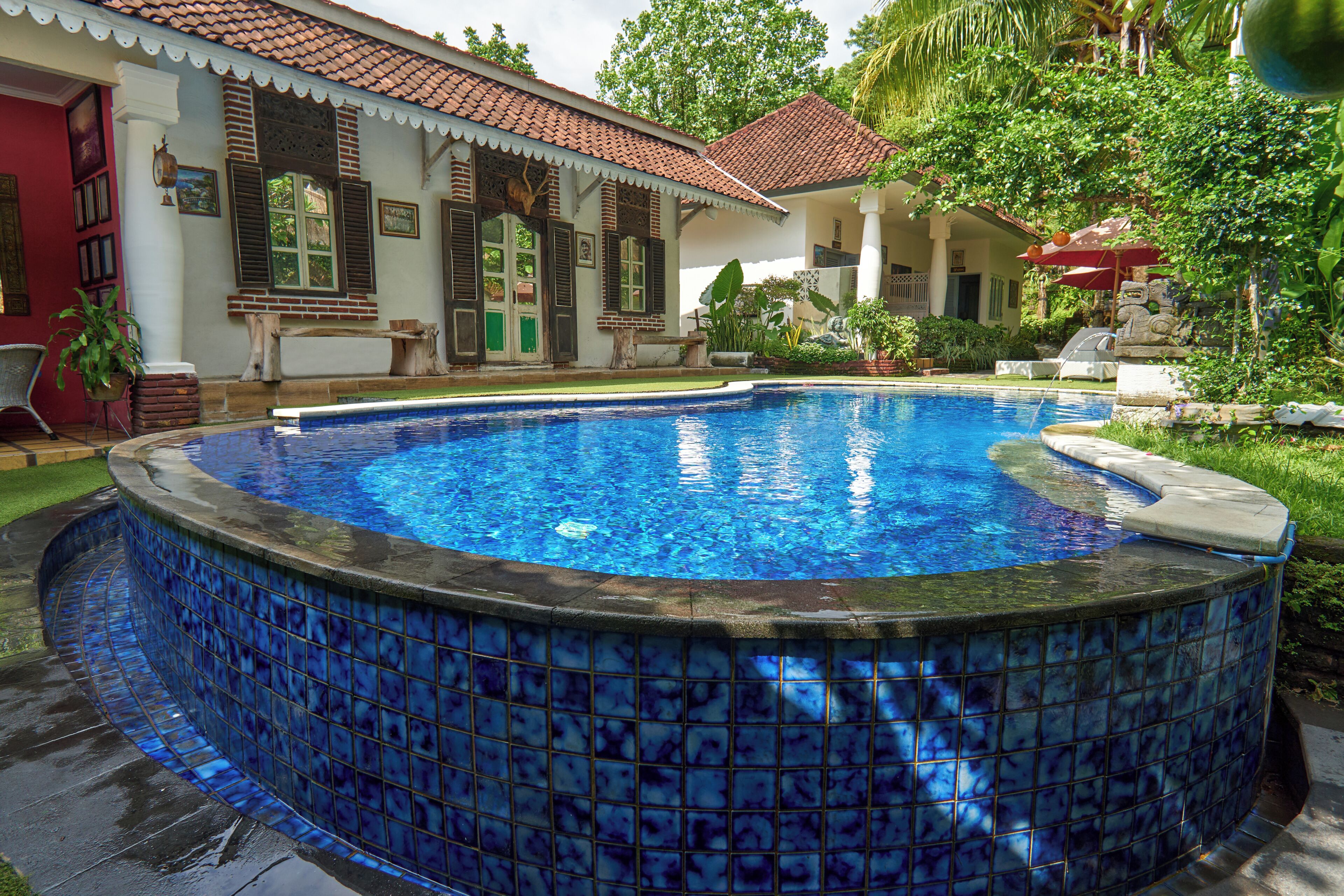 Piscine extérieure