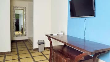 Egyptian cotton sheets, premium bedding, desk, laptop workspace