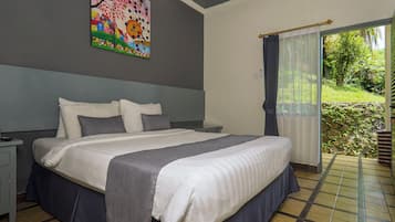 Standard Double Room | Egyptian cotton sheets, premium bedding, desk, laptop workspace