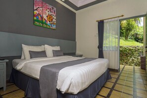 Phòng đôi Tiêu chuẩn | Bộ trải giường bằng vải cotton Ai Cập, bộ đồ giường cao cấp, bàn