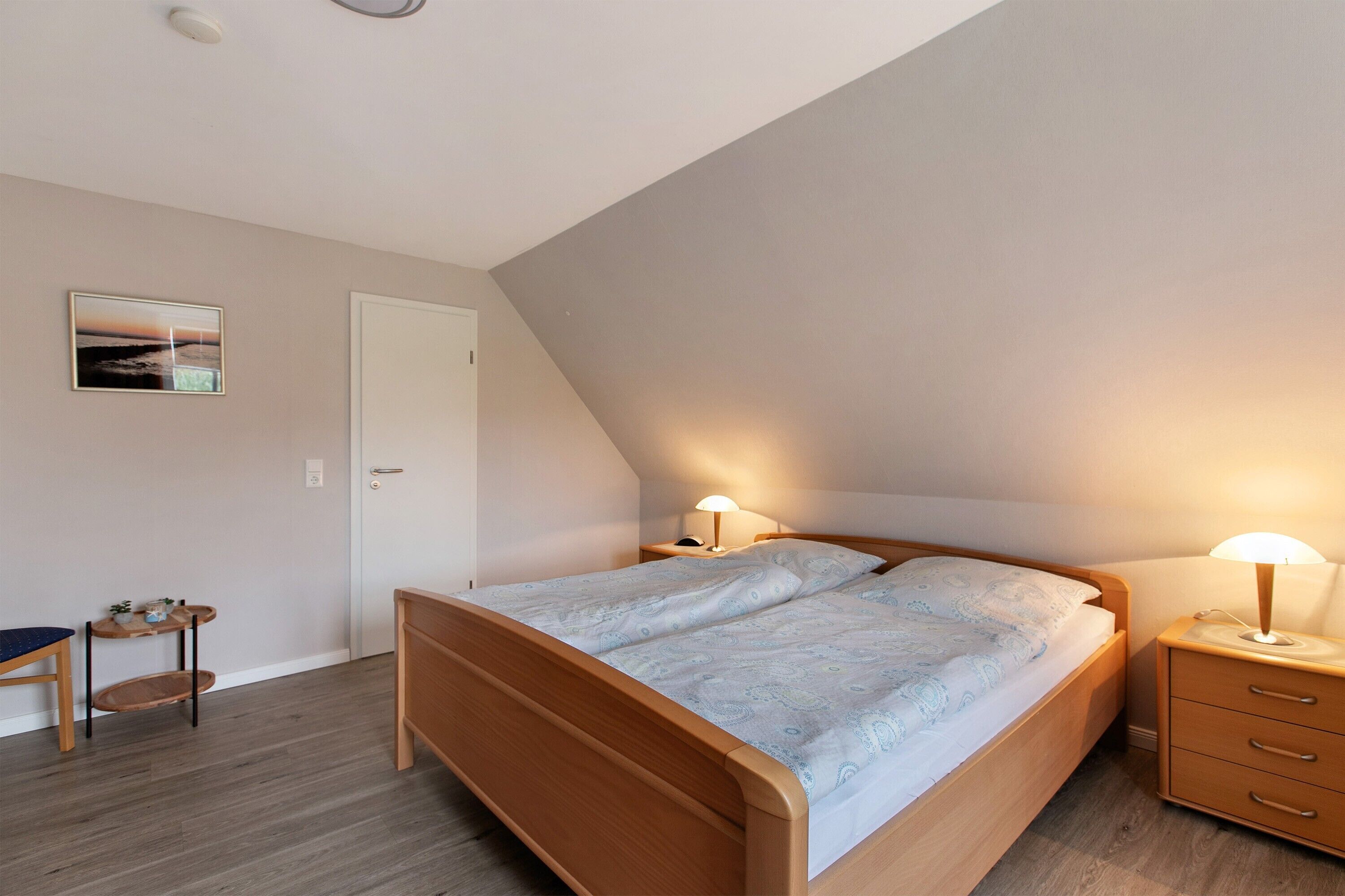 1 slaapkamer, een strijkplank/strijkijzer, gratis wifi, beddengoed