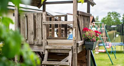 Ferienwohnung Gruber mit Privatem Garten und WLAN