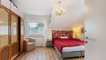 1 chambre, fer et planche Ă repasser, Wi-Fi gratuit, draps fournis