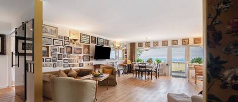 TV, DVD player, stereo