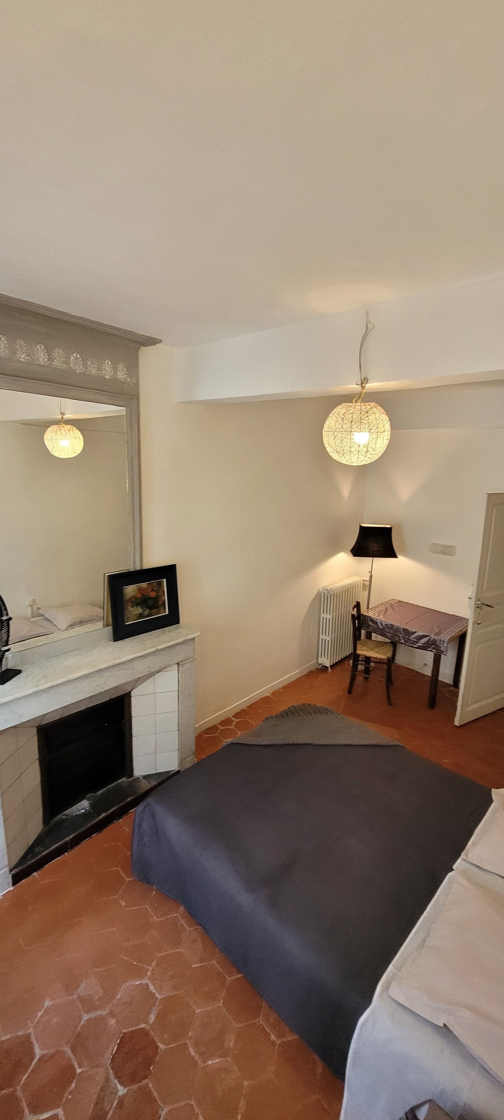 Foto - Comme à la Maison - Accueil tout Public - Groupes - Rando - Vélos - Motos