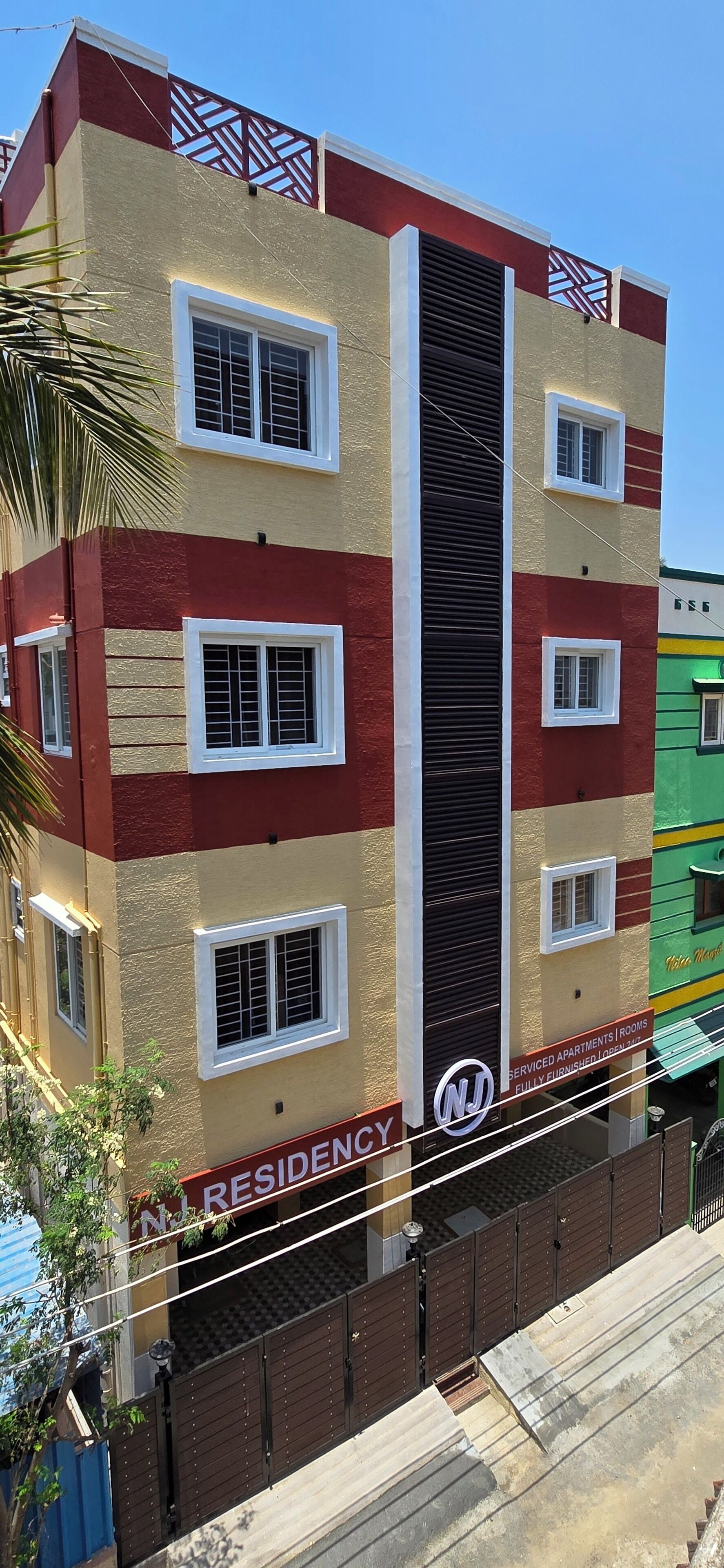 Mặt tiền nơi lưu trú