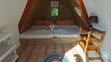 雙人房, 2 張標準雙人床, 空調, 花園景 | 熨斗/熨衫板、免費 Wi-Fi、床單