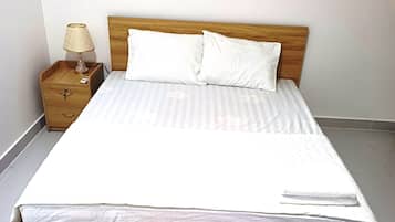 Standard Double Room | Desk, soundproofing, free WiFi
