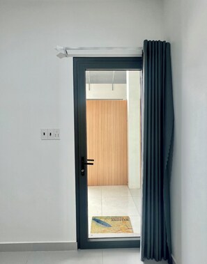 Standard Double Room | Desk, soundproofing, free WiFi - MARIA HOTEL (Ba Tri)